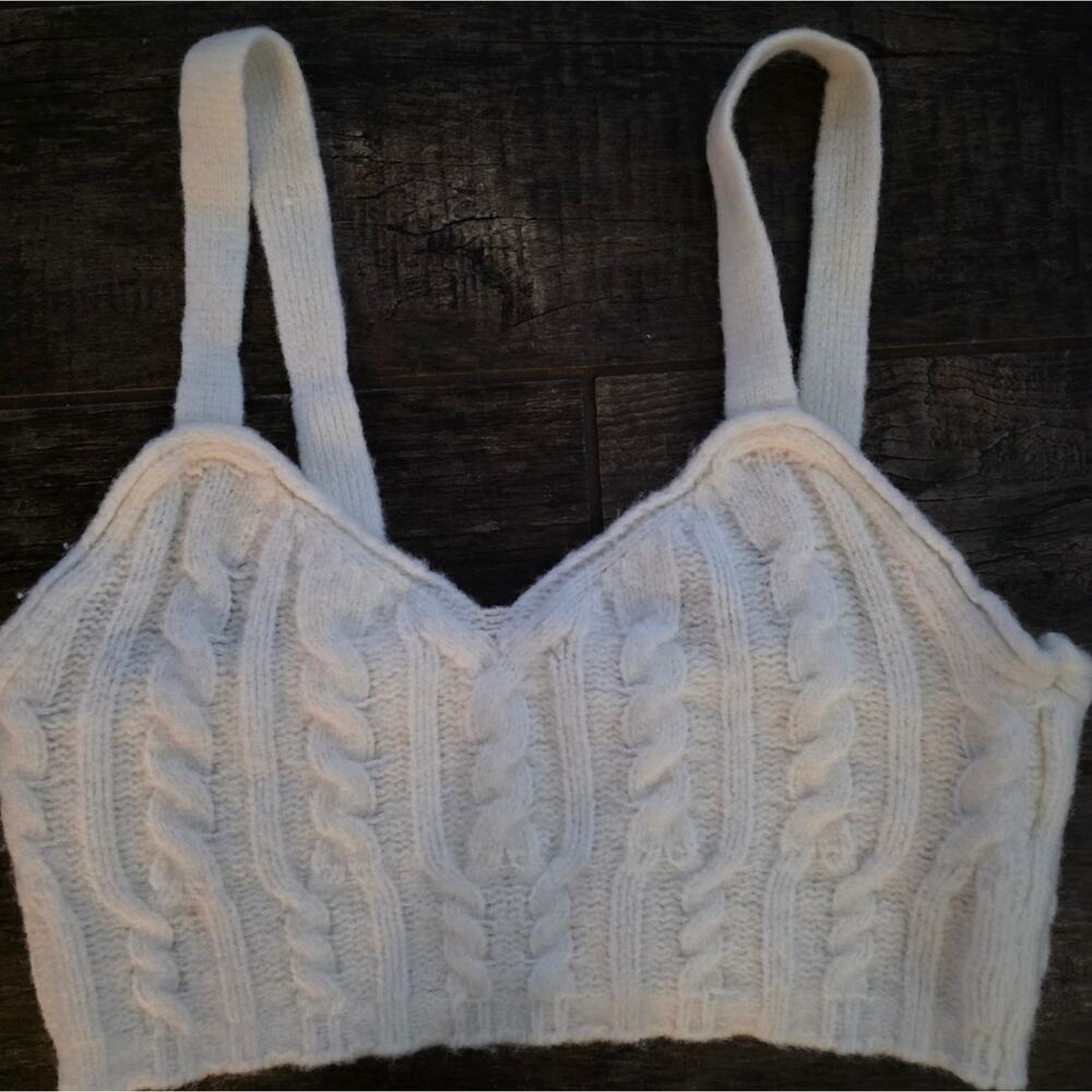 #529 Free People Cream Cable Knit Crop Top